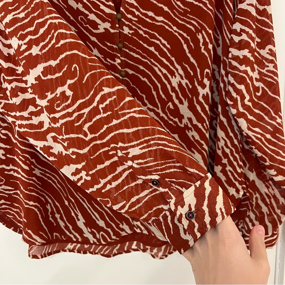 Anthropologie Pattern Long Sleeve Blouse - Picture 5 of 9